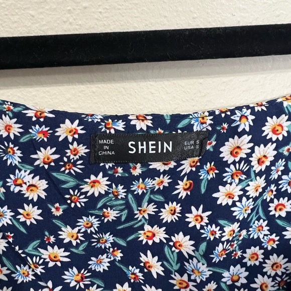 Floral Tank Top - Picture 3 of 4